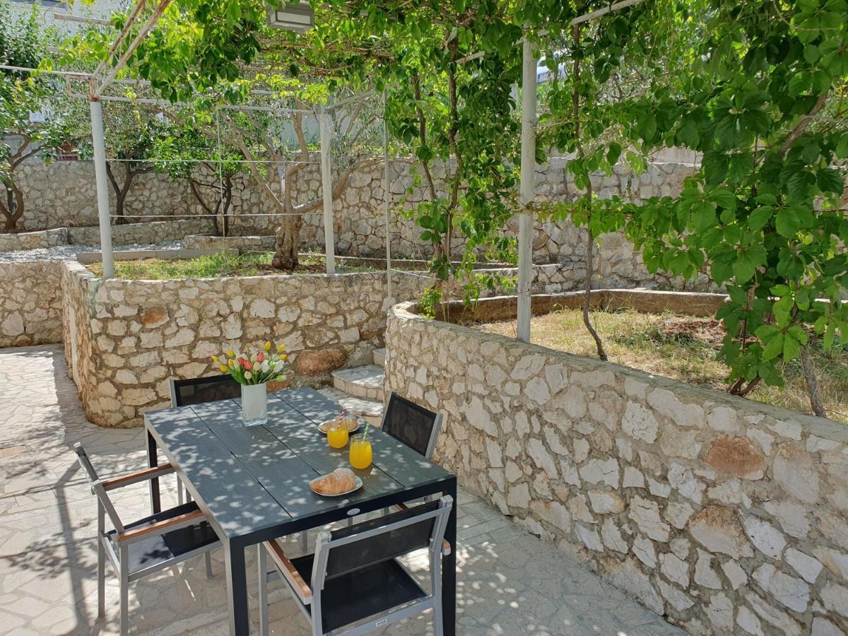 Apartment Zvjezdana Trogir Eksteriør bilde
